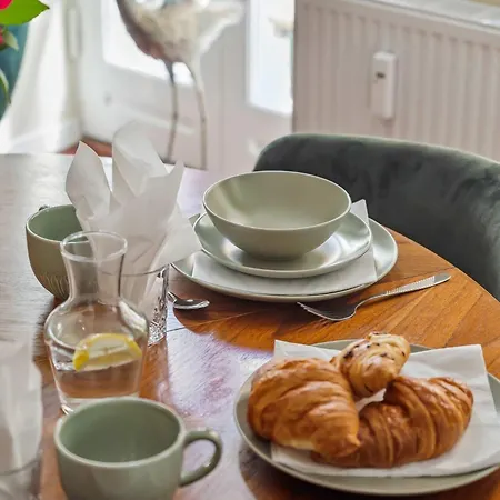 Luxury Flat - Walk To Nyhavn Tivoli & Metro *