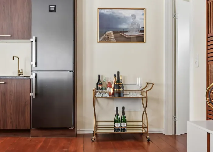 Luxury Flat - Walk To Nyhavn Tivoli & Metro Apartment *