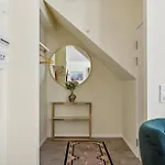 Luxury Flat - Walk To Nyhavn Tivoli & Metro *